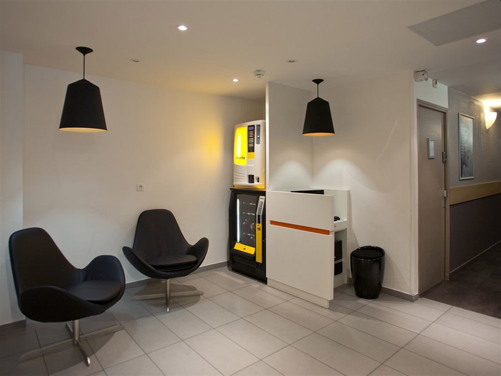 Staycity Aparthotels Paris Gare De L'Est Exterior photo